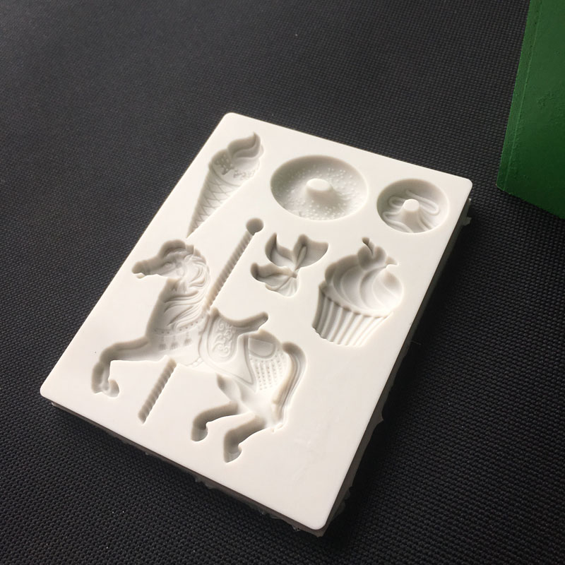 Donut Mold Silicone - طروادة الحصان الآيس كريم دونات قالب