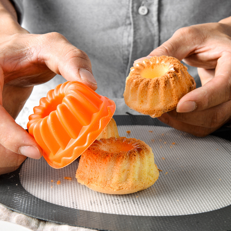 قوالب سيليكون حلزونية متعددة ا - مراجعة Donut Mold Silicone وسعره